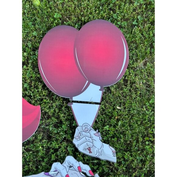 Halloween Yard Decor, Pennywise, Horror, Zombie - Picture 4 of 4